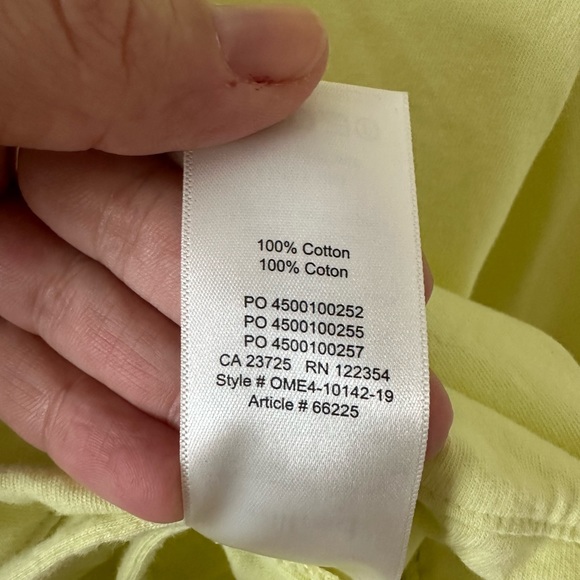 Aritzia Wilfred axel crop top in fluro lime color size XS - Picture 9 of 11